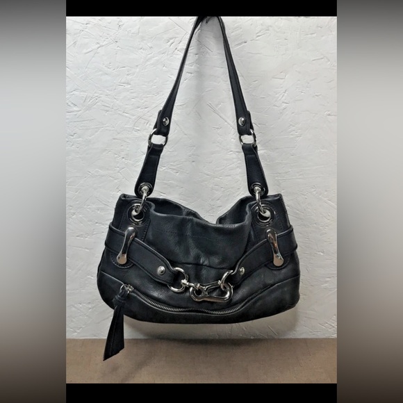 B. Makowsky Handbags - B. Makowsky Women's Soft Black Leather Shoulder Bag Purse Silver-Tone Hardware